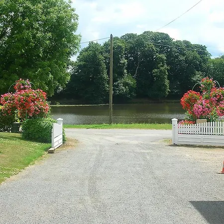 Holiday home - La Rigaudiere